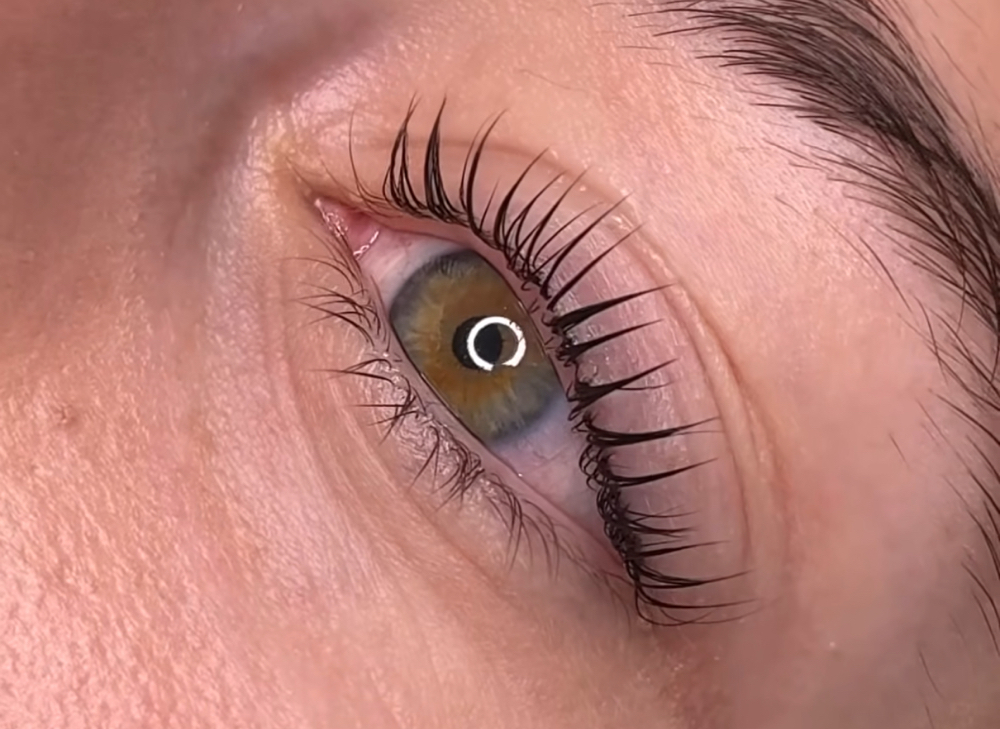 Lash Lift + Tint