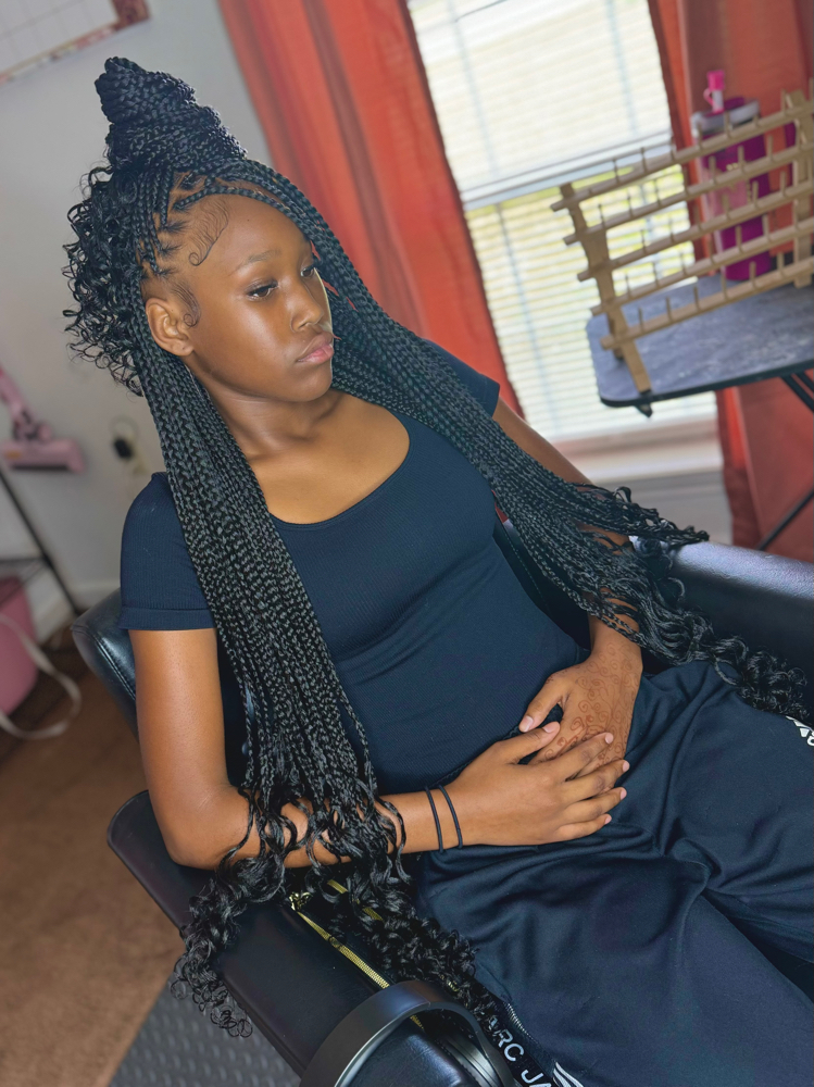 Small Knotless Braids