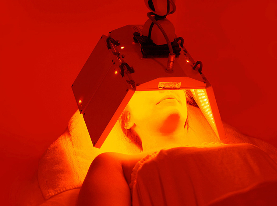 Lightwave TLI + Dermaplane treatment at Estetica Venice