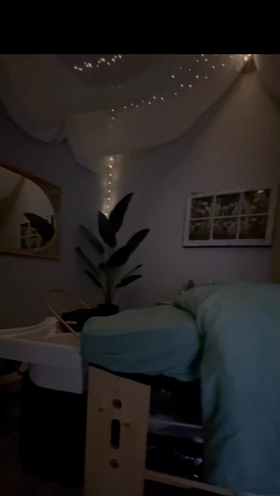 Specialized Japanese ScalpTreatment