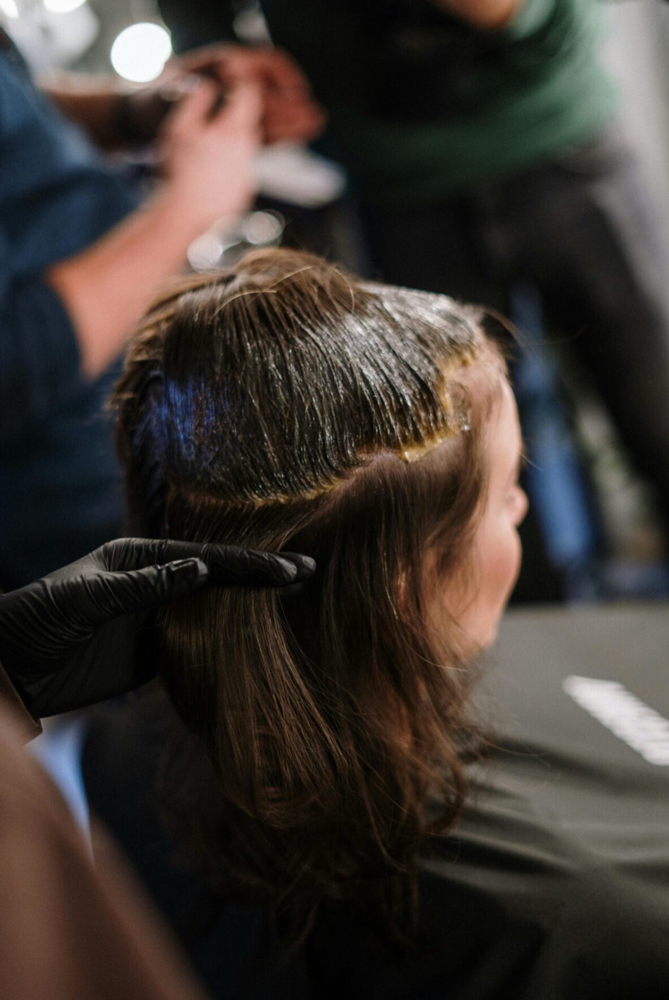 Root Touck Up + Haircut