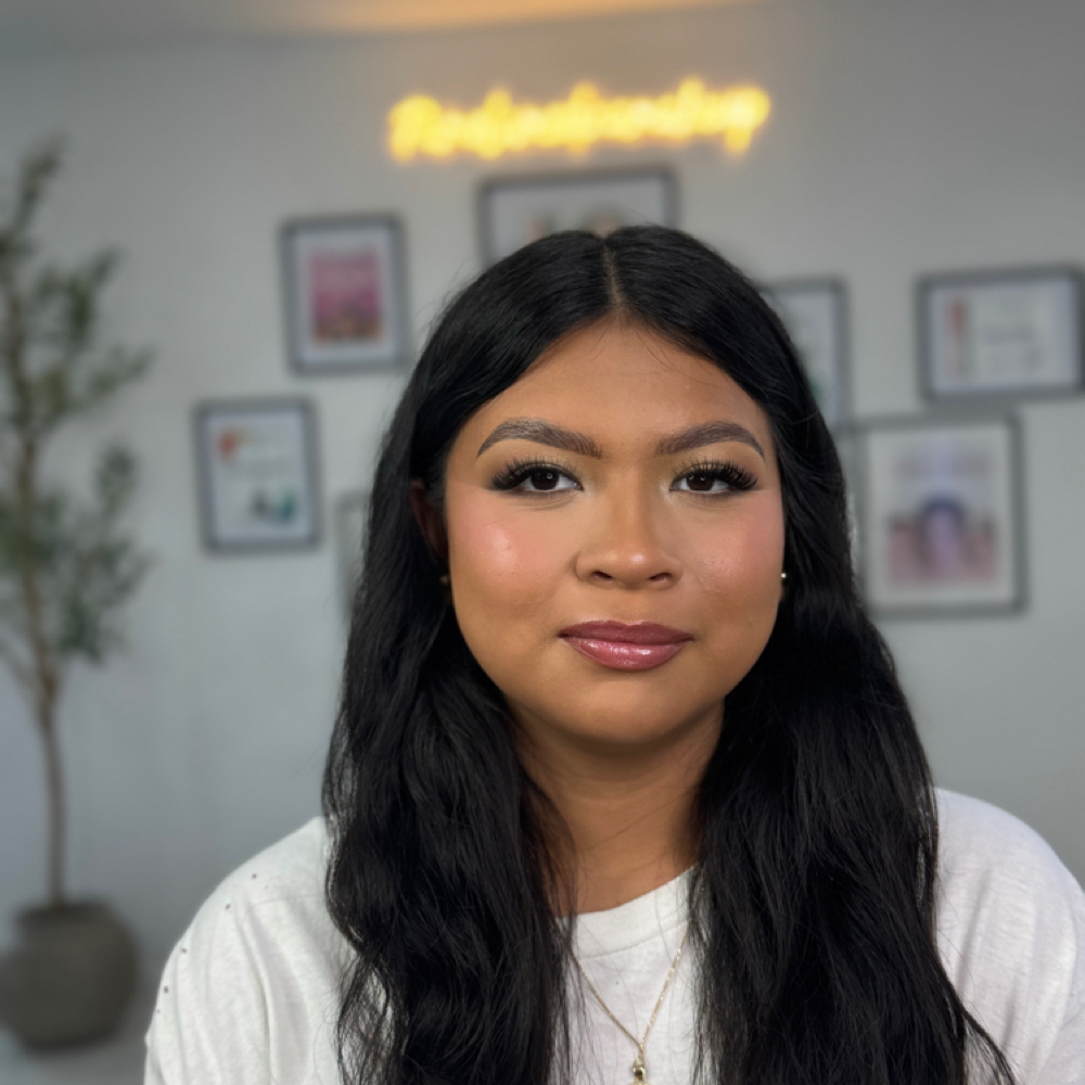 Soft Quince Glam at Medina Studio in Lovington, NM
