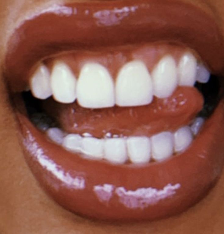 Express Teeth Whitening at Tans by Jazmine in Turlock, CA