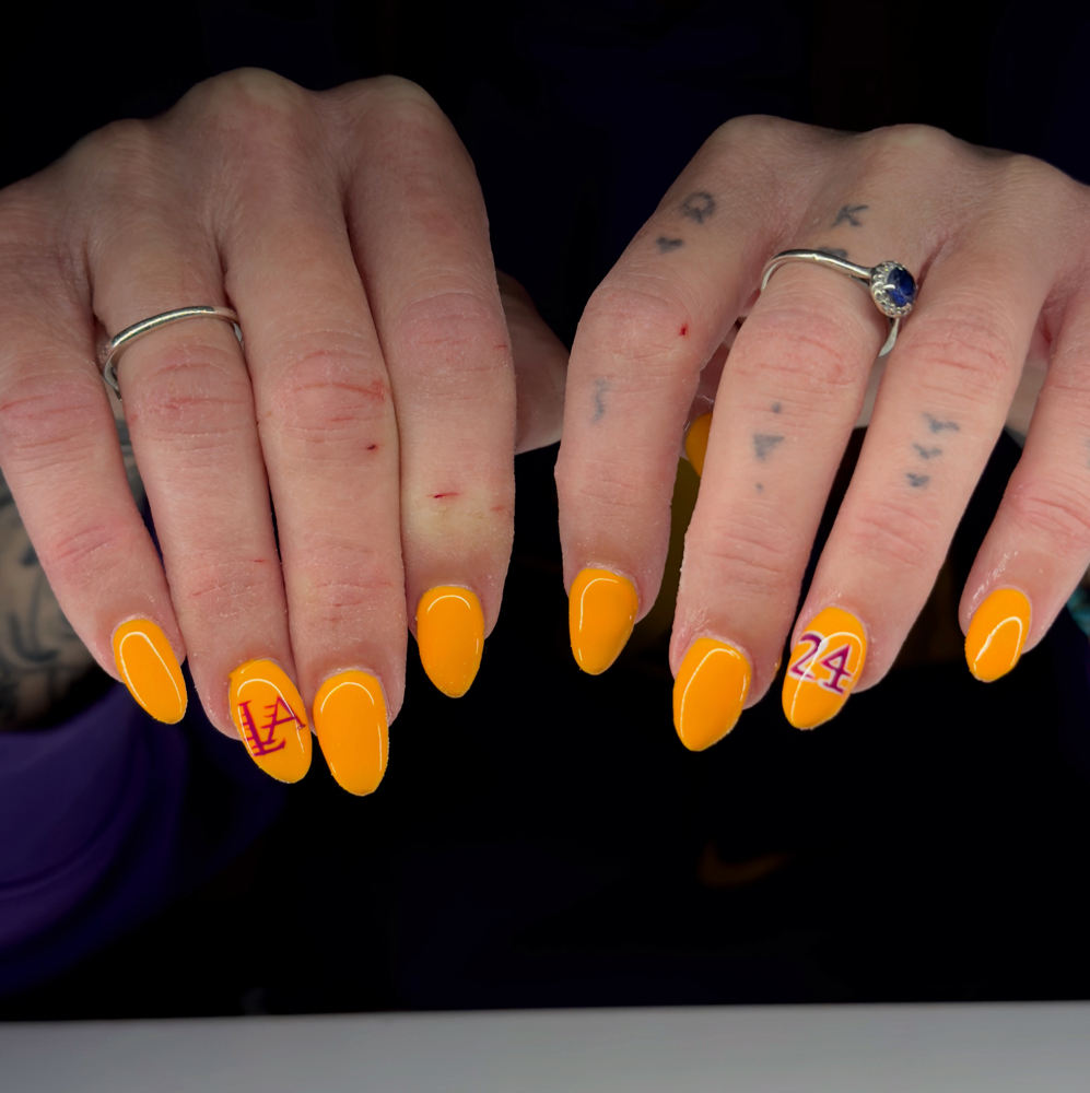 Short Acrylic Tier 1 Design