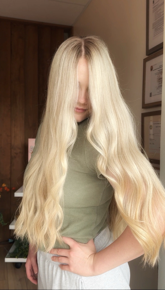 Deluxe Blonding