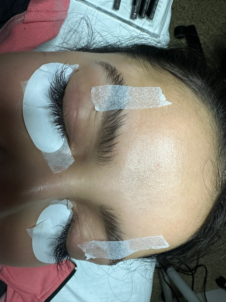 Hybrid Nova Lash Extensions