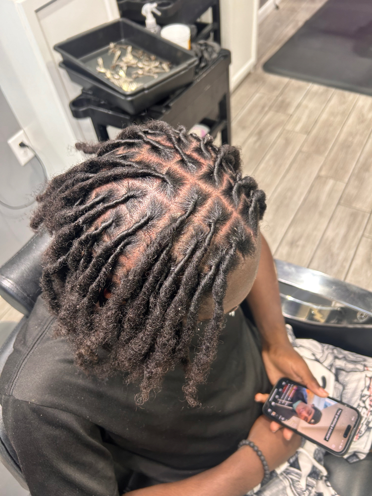 4- 6 Week Loc Maintanence