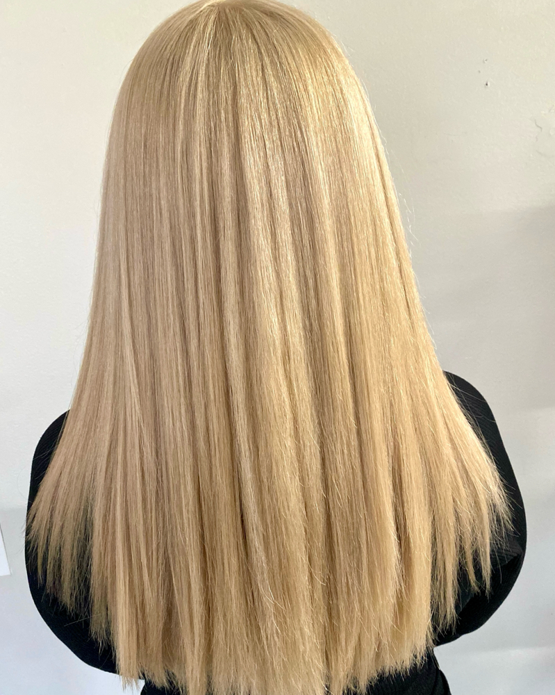Blonde Root Touch-up at KRM Salons in Springfield, MO