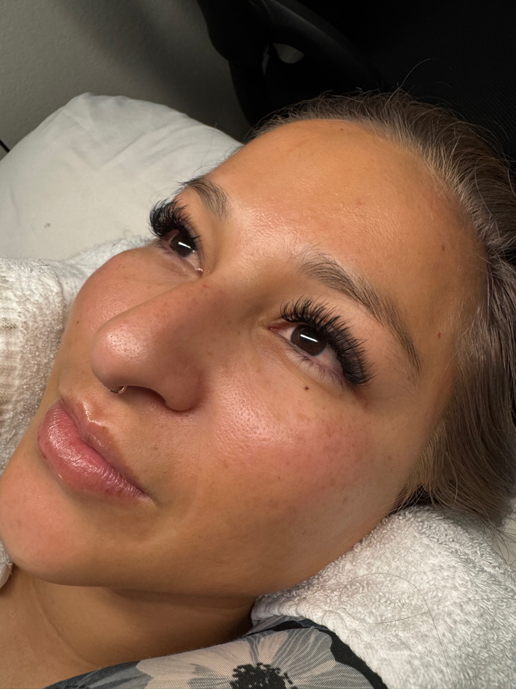 Hybrid Lash Full Set at Aesthetically You in Bakersfield, CA