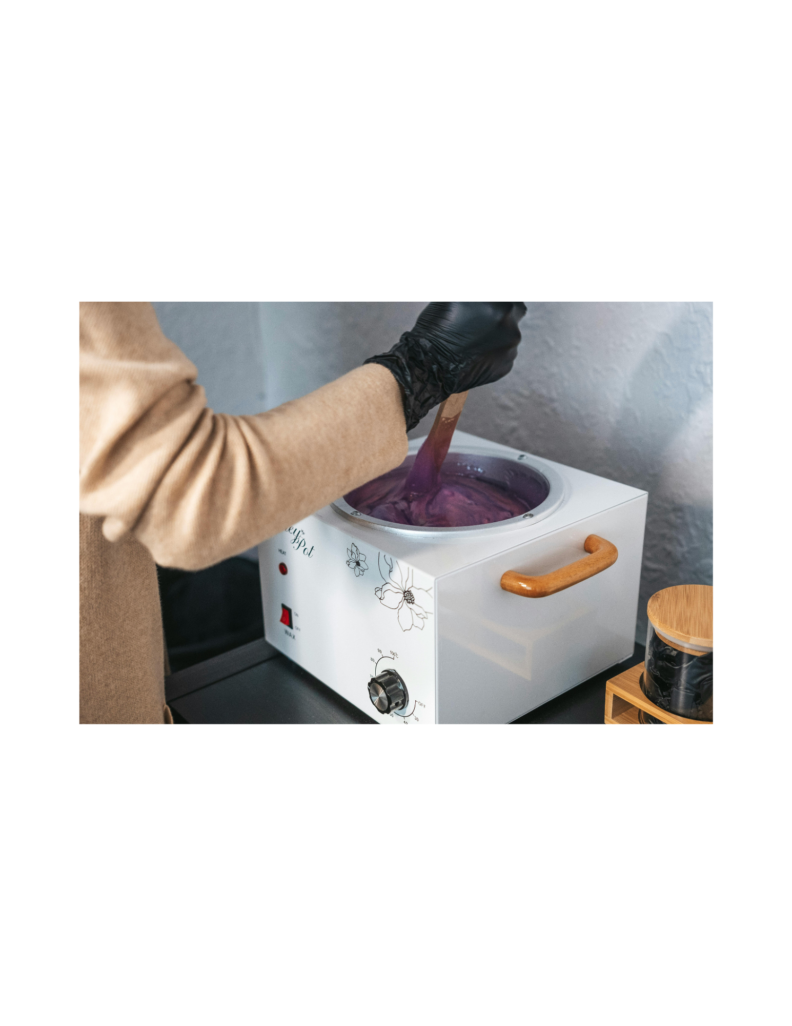 Plum Cheeks Wax