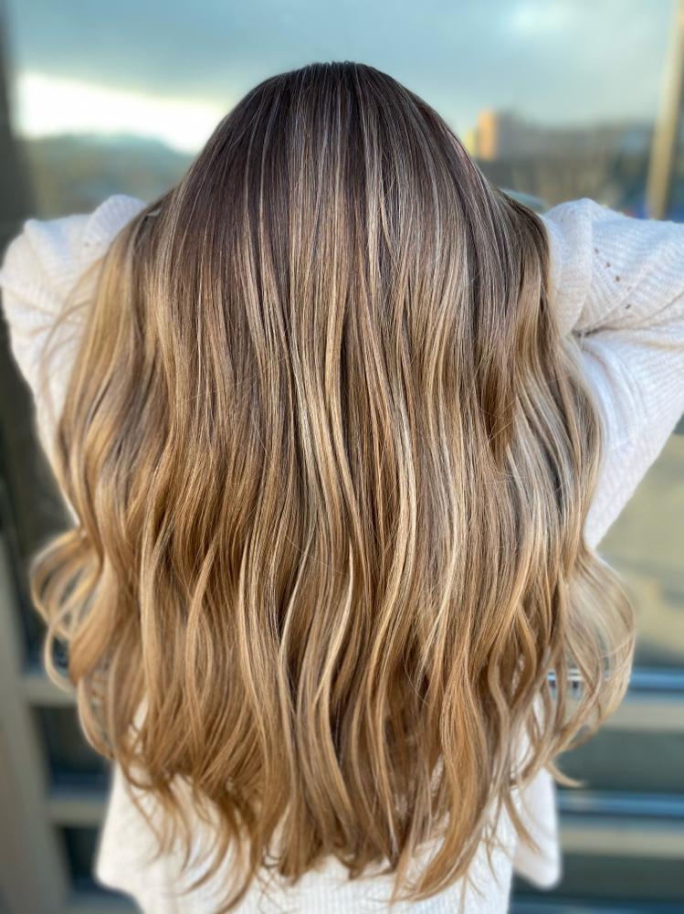 Highlight With Root Shade