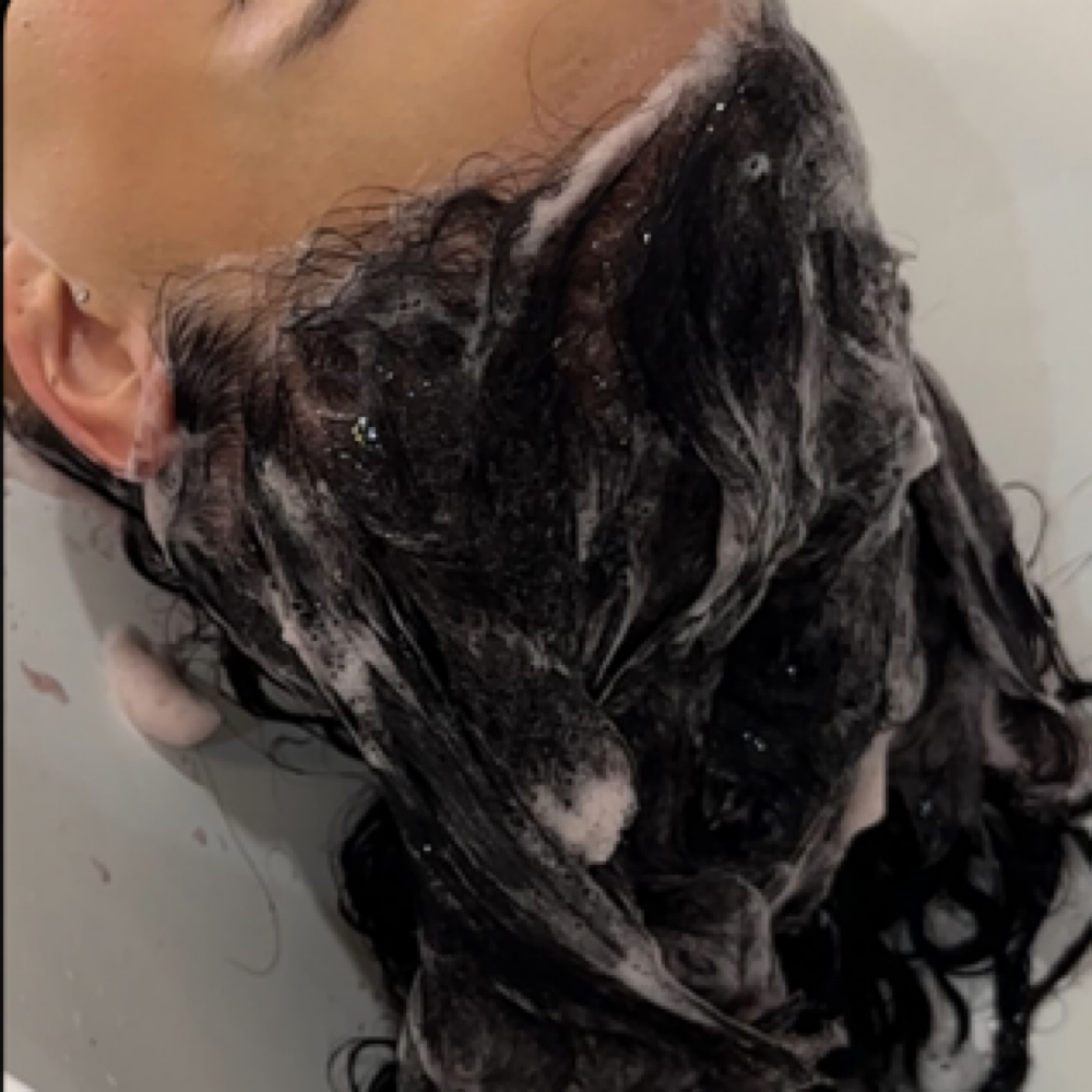 Shampoo Style at Salty Sis & Co in Lexington, NC