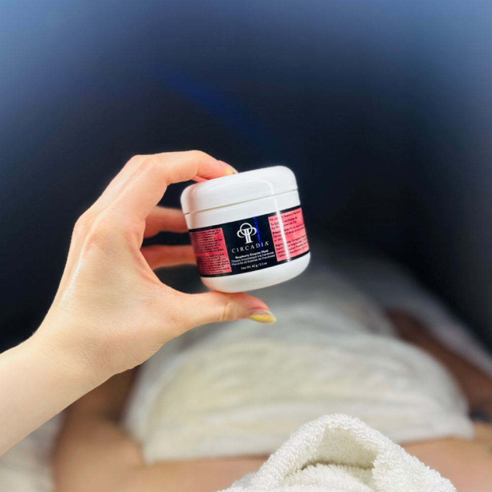 LUMINOUS TREATMENT FACIAL- 60 MIN