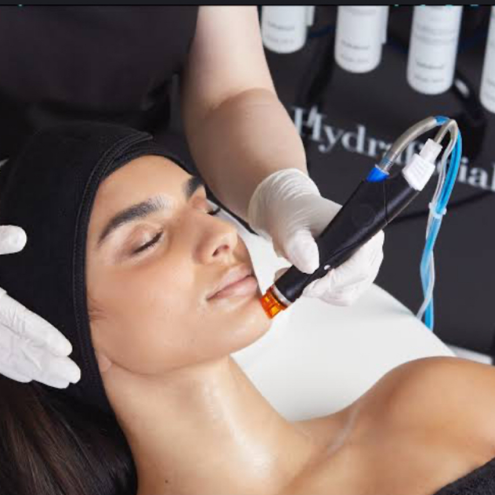 Signature Hydra Facial
