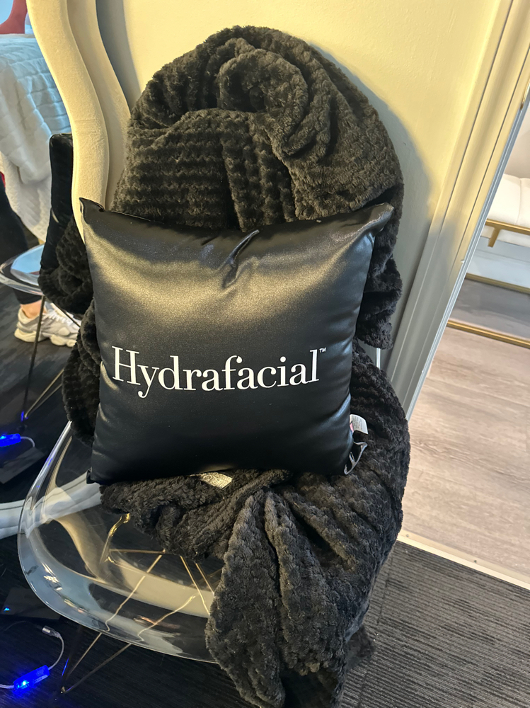Platinum Hydrafacial