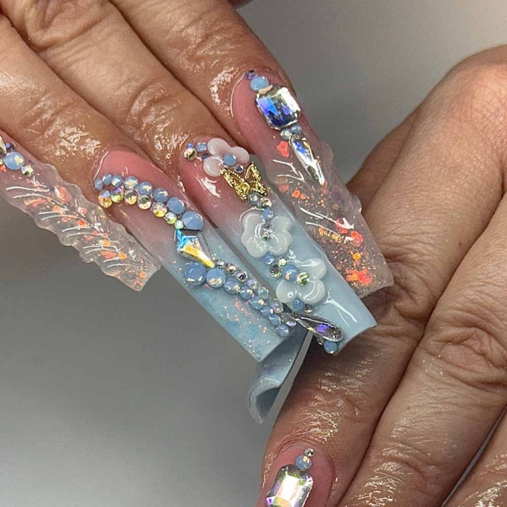 2XL Acrylic Nail Set at Kaisha Nailz in Lawrence, MA