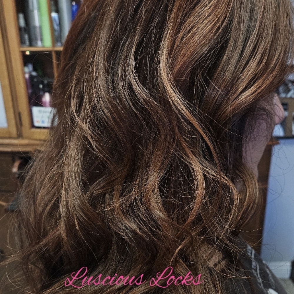 Root Retouch at Luscious Locks SD in San Diego, CA