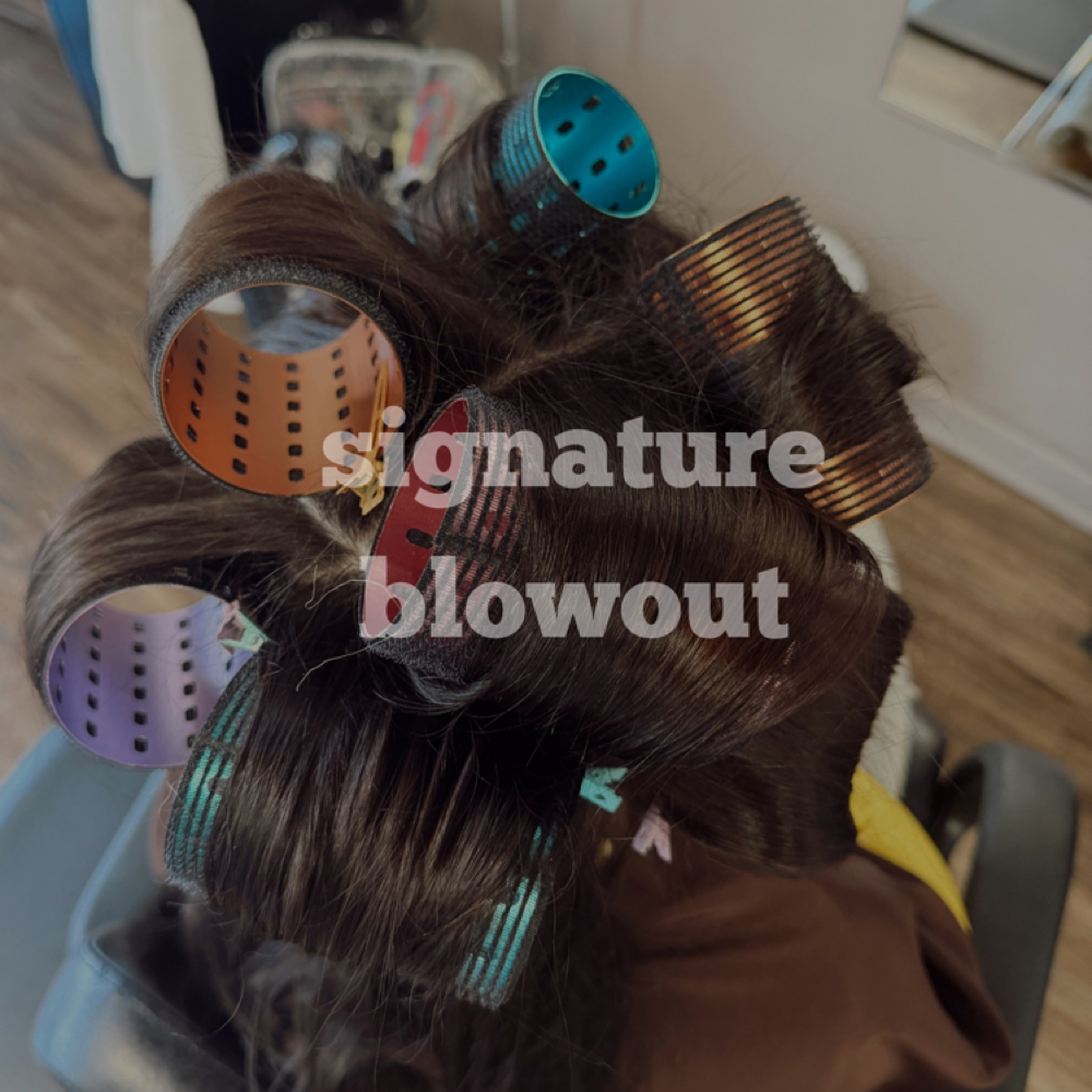 Signature Blowout at Glossedbyjo in Annapolis, MD