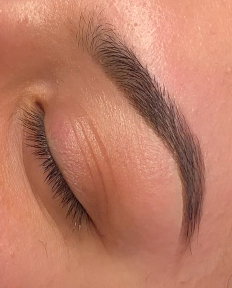 Returning: Brow Wax