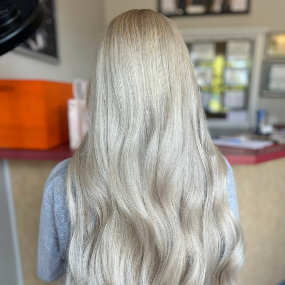 Global Highlight at Theblondebarbiee in Alma, MI
