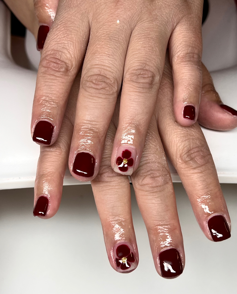 Luxury Hand Manicure