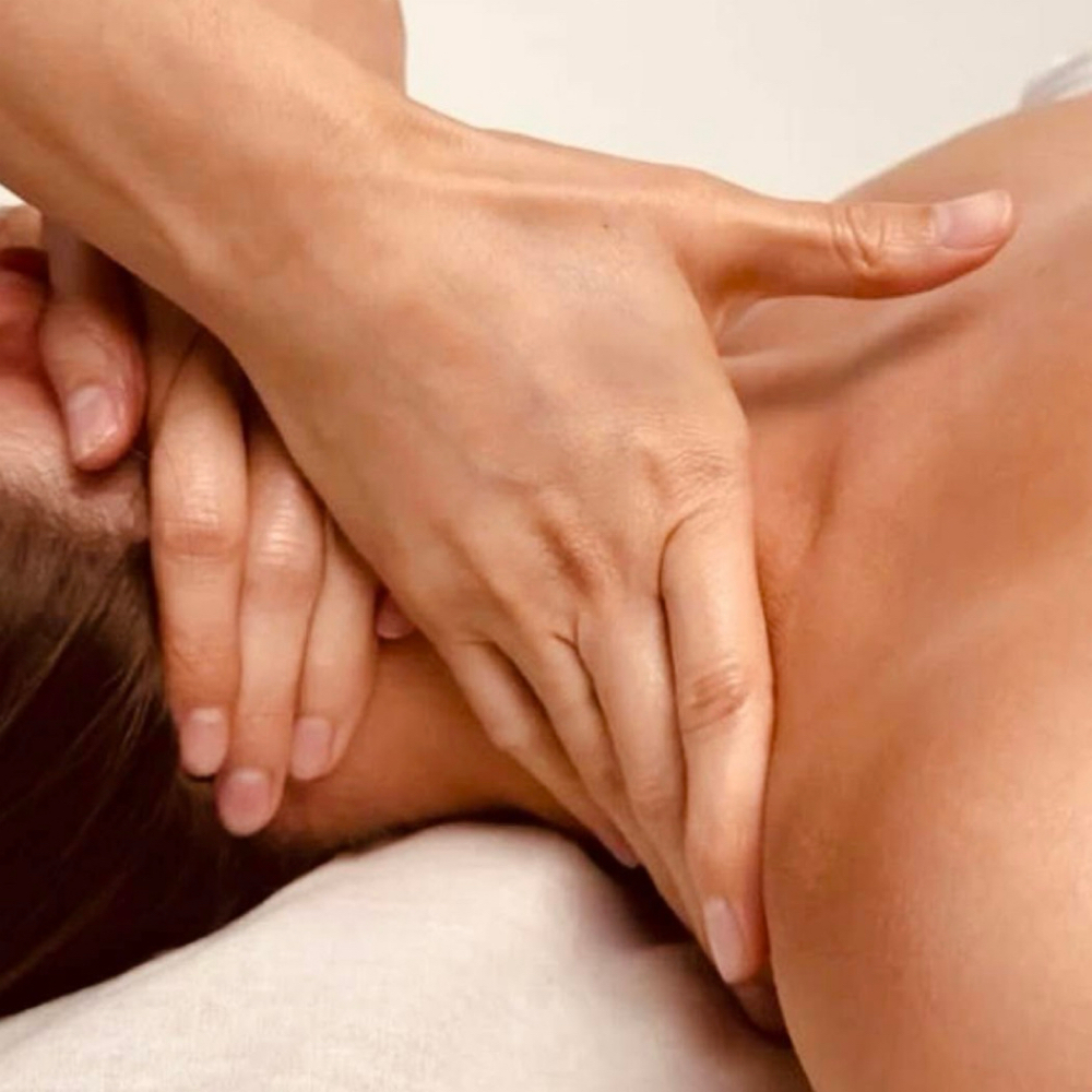 Neck & Shoulder Massage at SÓL Aesthetics & Wellness in las cruces, NM