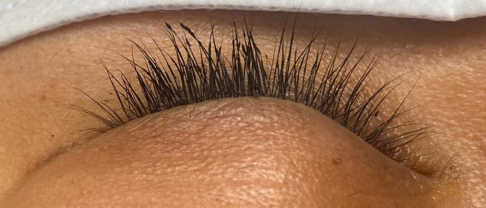 Lash Makeup Removal
