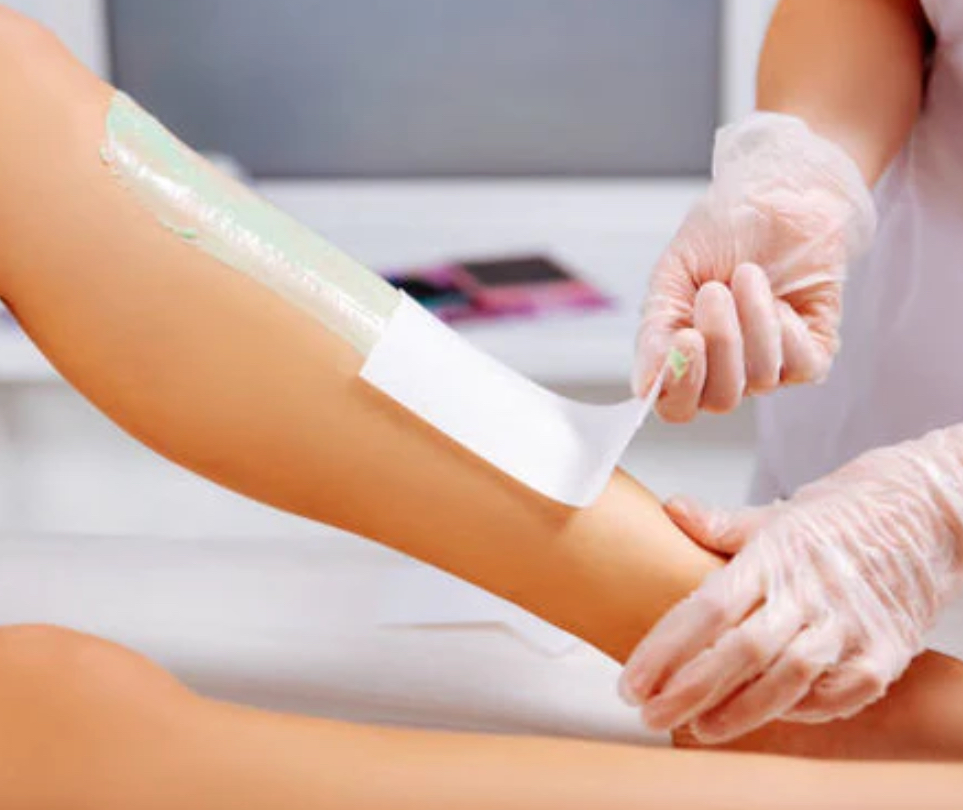 Leg Wax (Half)