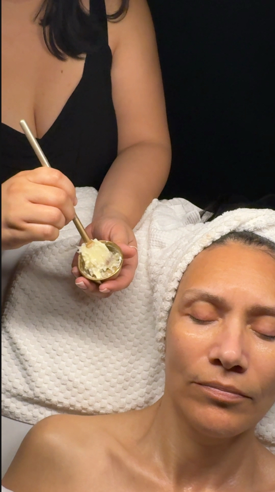 Collagen Lift Facial