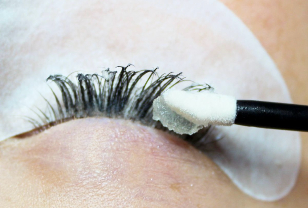 Lash Removal at Elevate by Elle in Junction City, KS