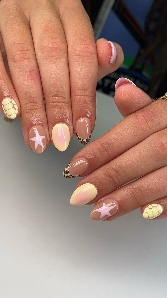 Level 2 Designs at Nayeli Nailed It LLC in Inman, SC