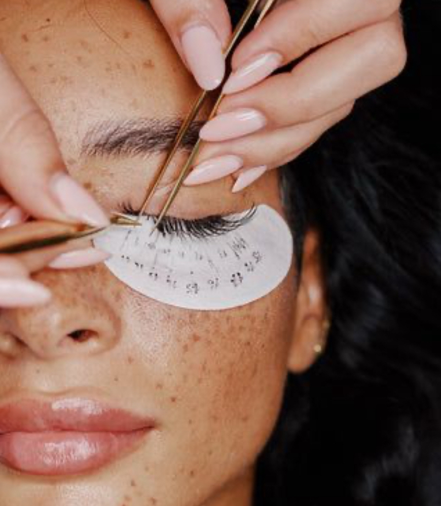 Mega Volume Lash Fill-In