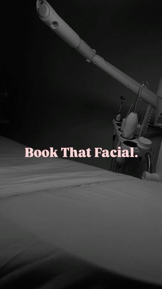 Dermaplaning Facial