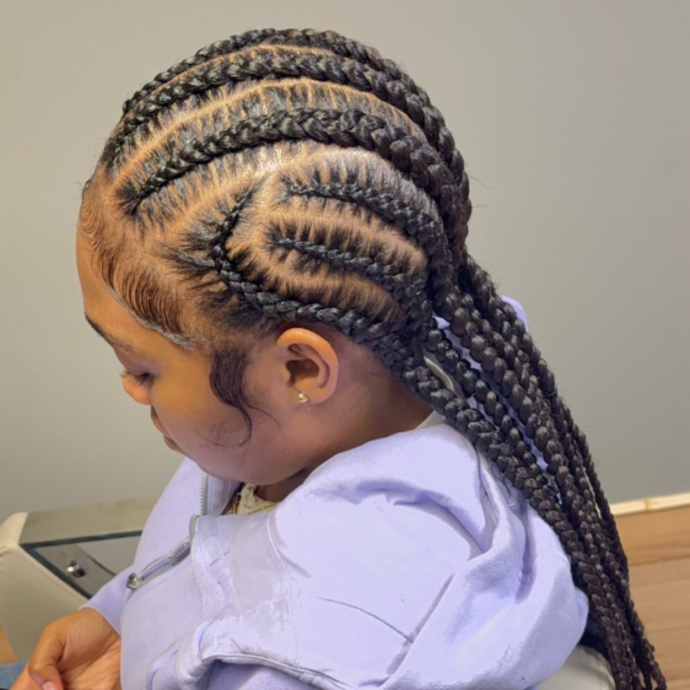Stitch Braids at Ky’Nesia Kenyce in Canton, OH