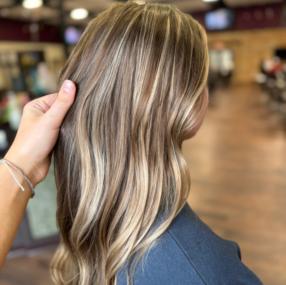 Partial Foil at Beauty by Jaycee in Lima, OH