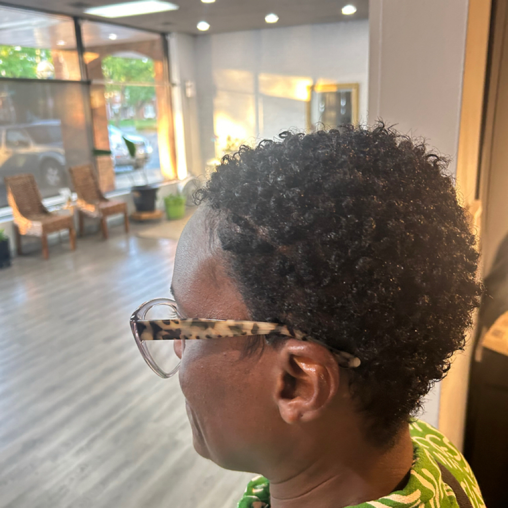 Finger Curl at ByGemJayla in Columbus, OH