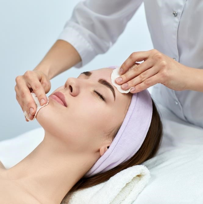 30-MIN EXPRESS FACIAL
