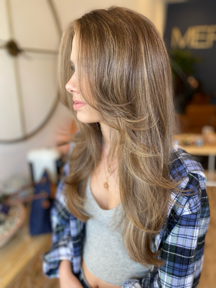 Shampoo & Blowdry at Palace Hair Studio in Fayetteville, AR