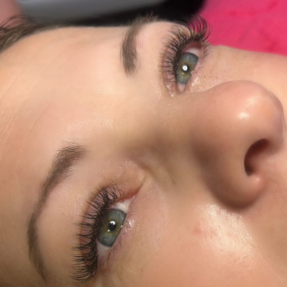 Classic Or Hybrid Lash Extensions at Danielle Stine in New Cumberland, PA