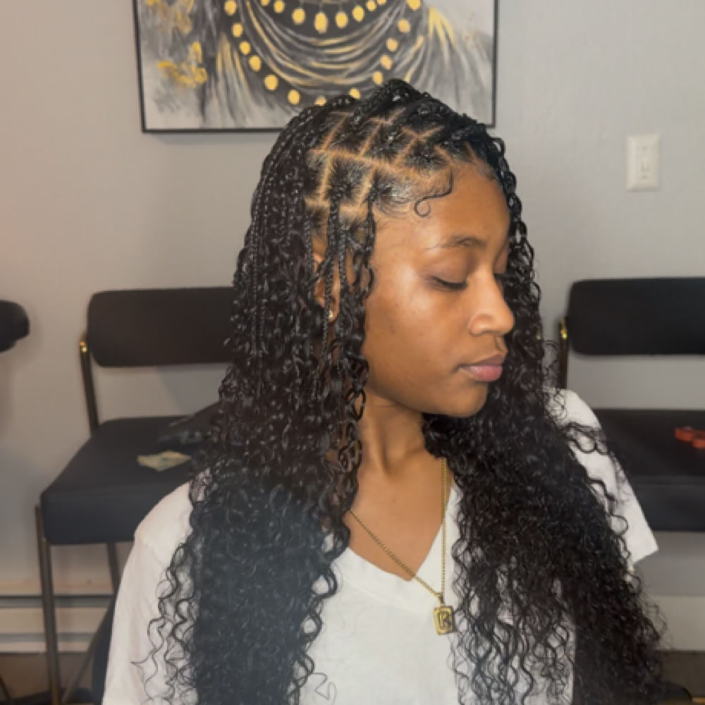 Miracle Knots at Niyahsnotoriousstyles in Tukwila, WA