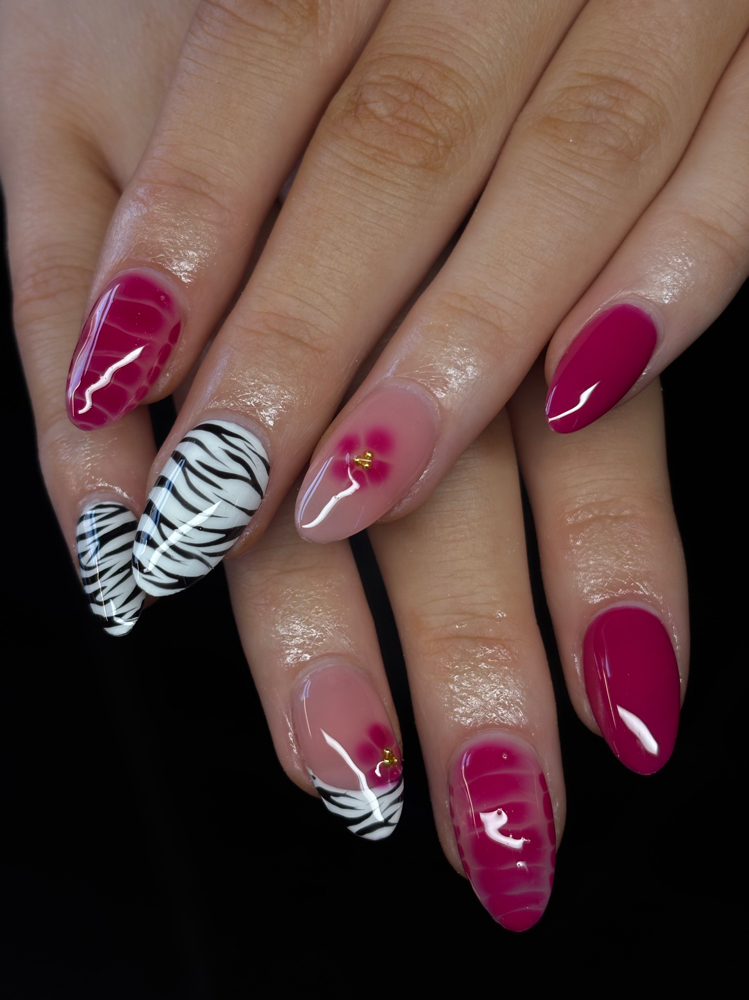 Gelx Nails w/ Freestyle Nail Art