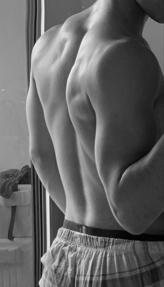 Men’s Back and Shoulder Waxing