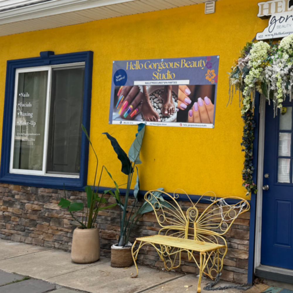 *Walk In Wednesdays!!* at Hello Gorgeous Beauty Studio in Orange, NJ