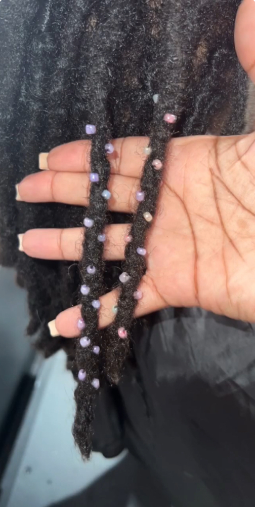 Loc Sprinkles (6 locs) at Loc’d N Wit Tweet in Temple Hills, MD