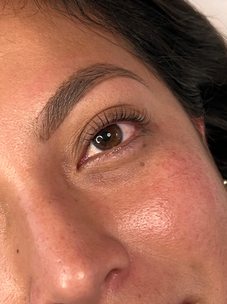 Lash Lift & Eyebrow Wax