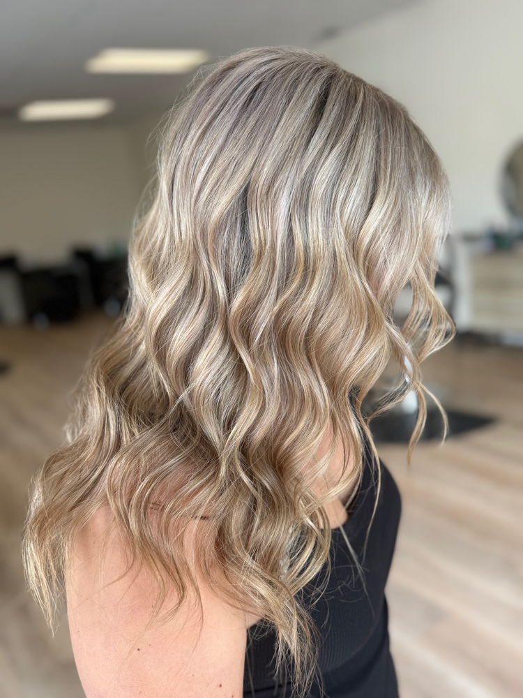 Highlight at Styles By Kaylee Myles in Hurricane, WV