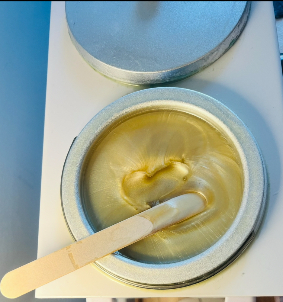 Brow, Lip, & Chin Wax