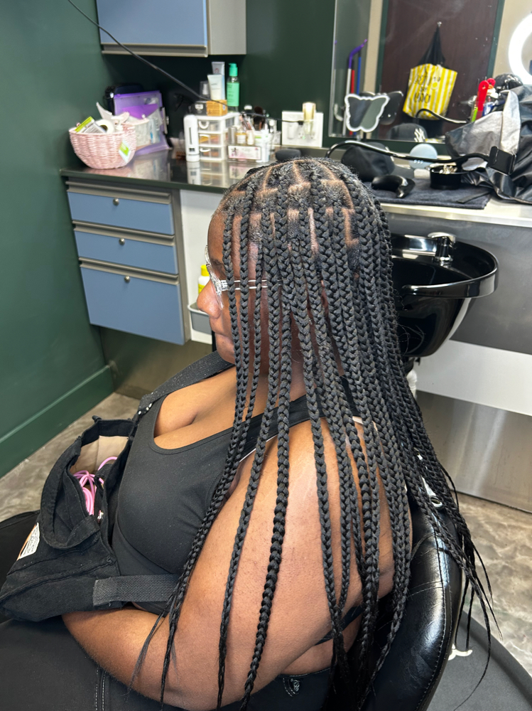 Knotless Box Braids