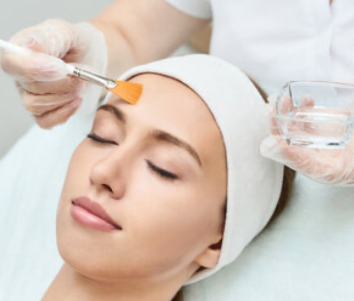 Mandelic Acid Peel Facial at Divine Elegance Esthetics LLC in Radcliff, KY