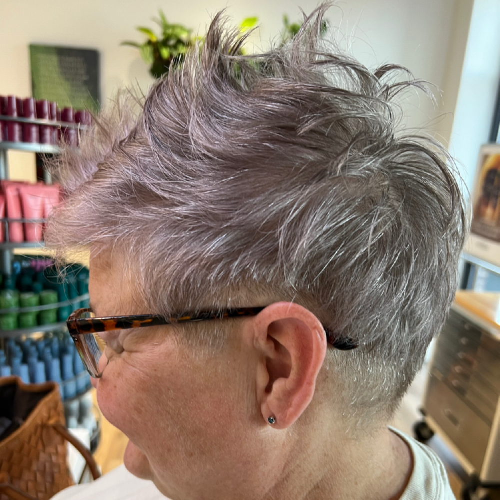 Short Advanced Cut at Cora Smith in Radcliff, KY